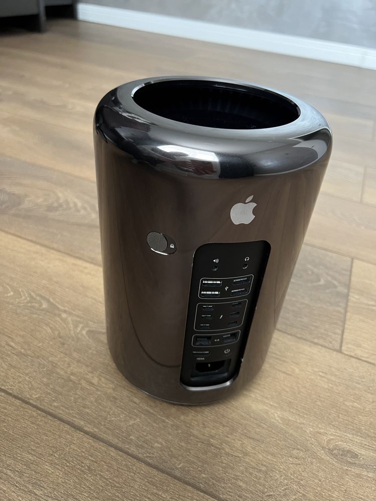 Mac pro 2013 (6.1)