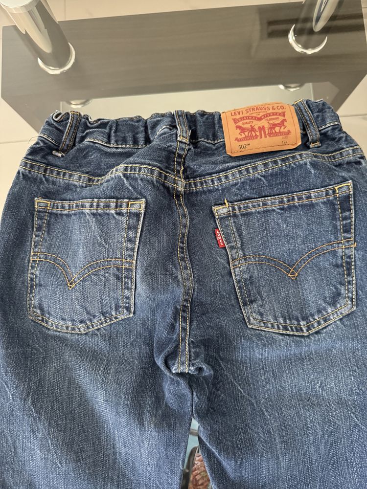 Детски дънки Levi’s размер 152
