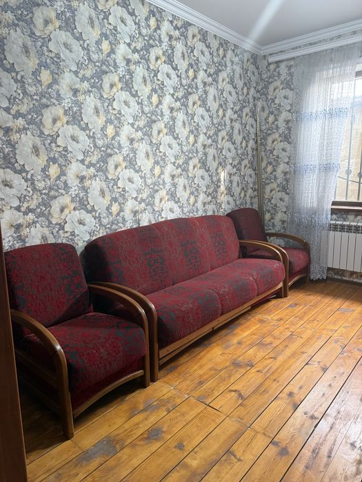 Диван и 2 кресла