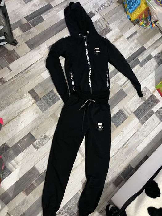 Trening Karl lagerfeld.                   S