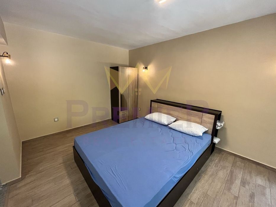 Дава се под наем Двустаен апартамент в Варна, Център - 50 кв.м за 423.3 € - Снимка #3