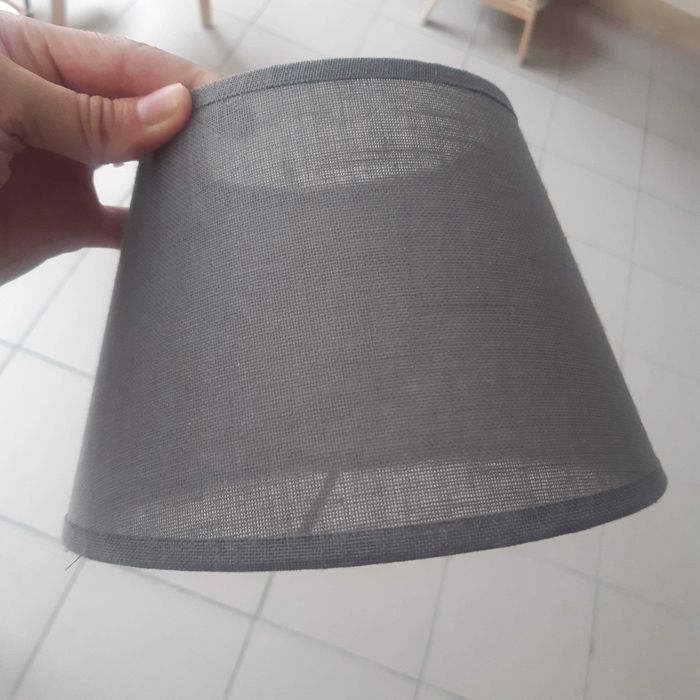 Настолна лампа масивен дъб с ленен абажур