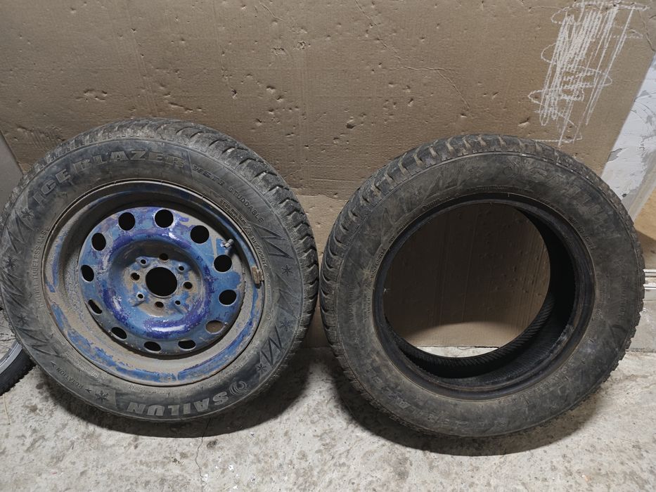 Продается зимние покрышки