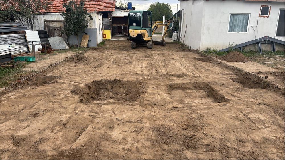 Мини багер и самосвал, най-добри цени Пловдив