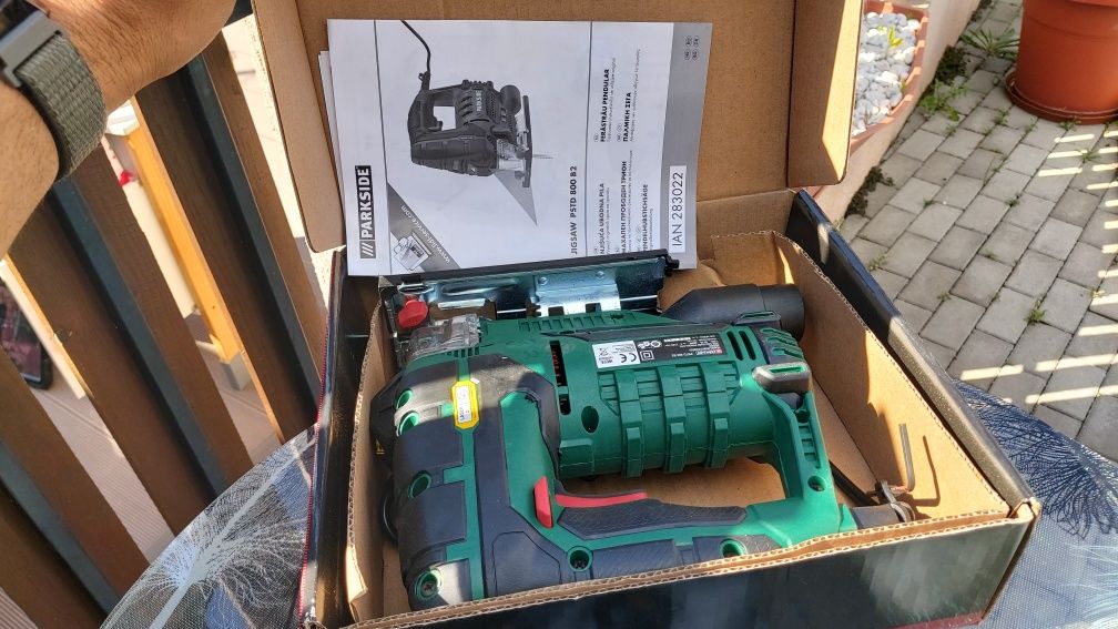 Fierăstrău pendular șoricel Parkside PSTD 800 B2