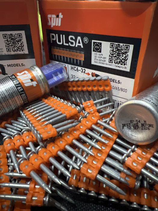 Cuie pistol spit pulsa 32 mm