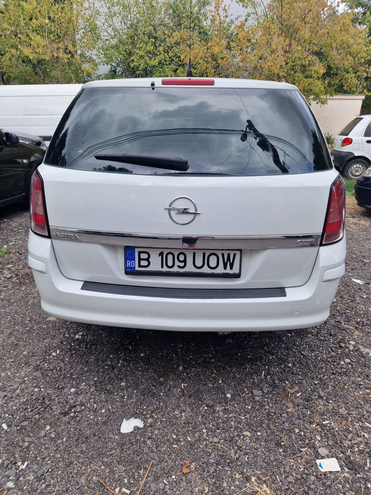 Opel astra h 2010
