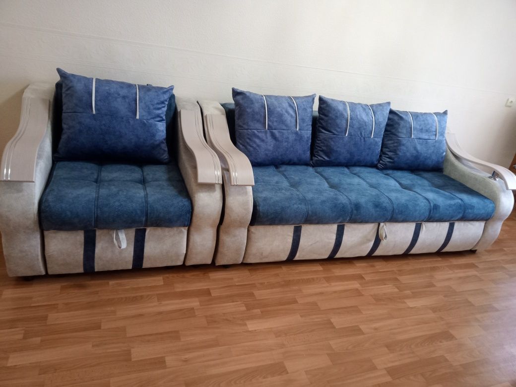 Продам диван и кресло