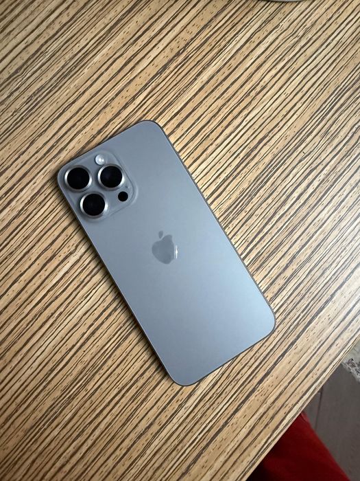 Iphone 15 pro max в идеальном состоянии