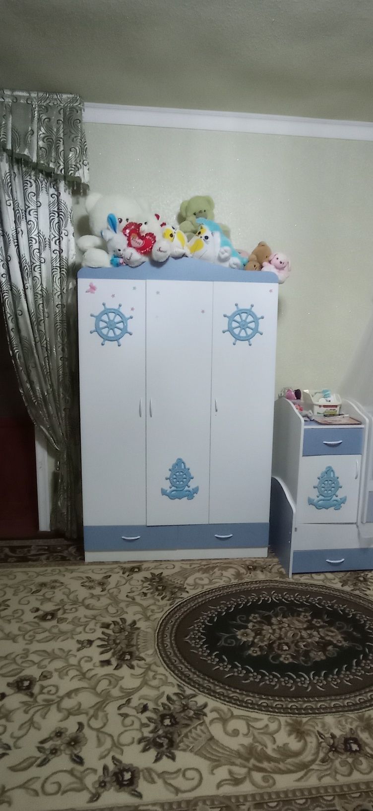 Продам детскую кравать/люлька/шкаф/тумбакомплект.