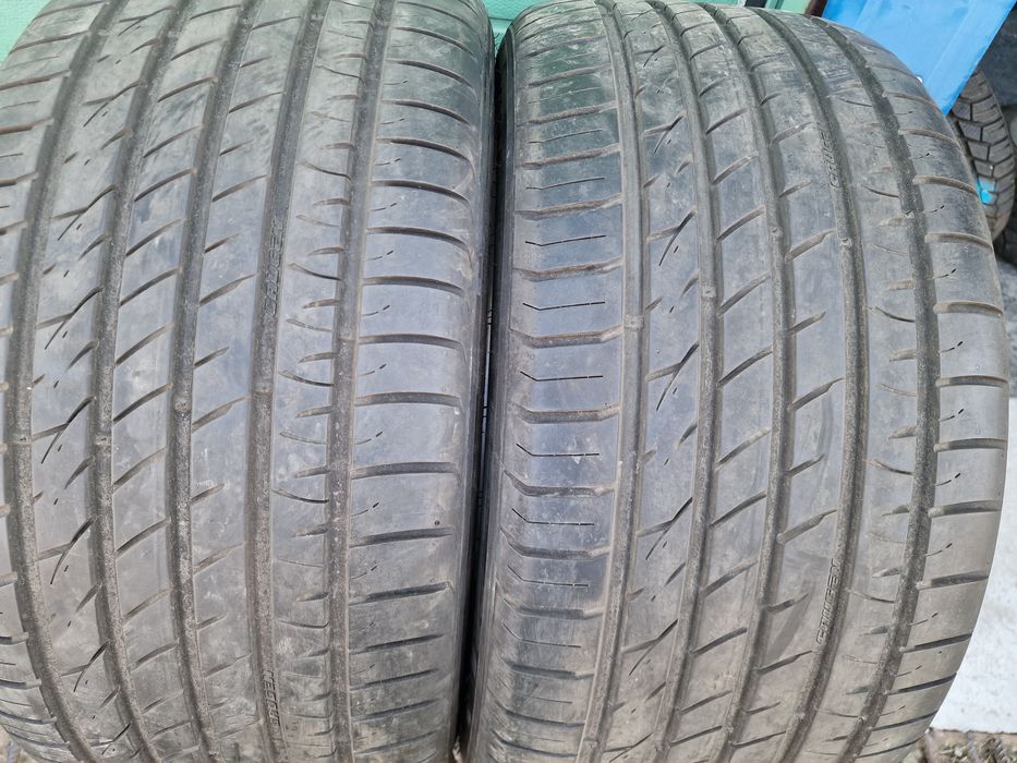 Anvelope 315/40R21 marca Kumho, DOT 2022