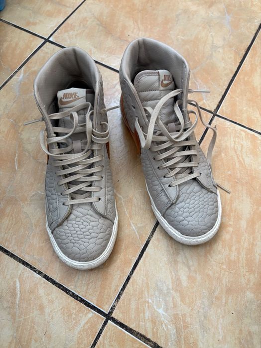 Ghete model deosebit masura 37,5