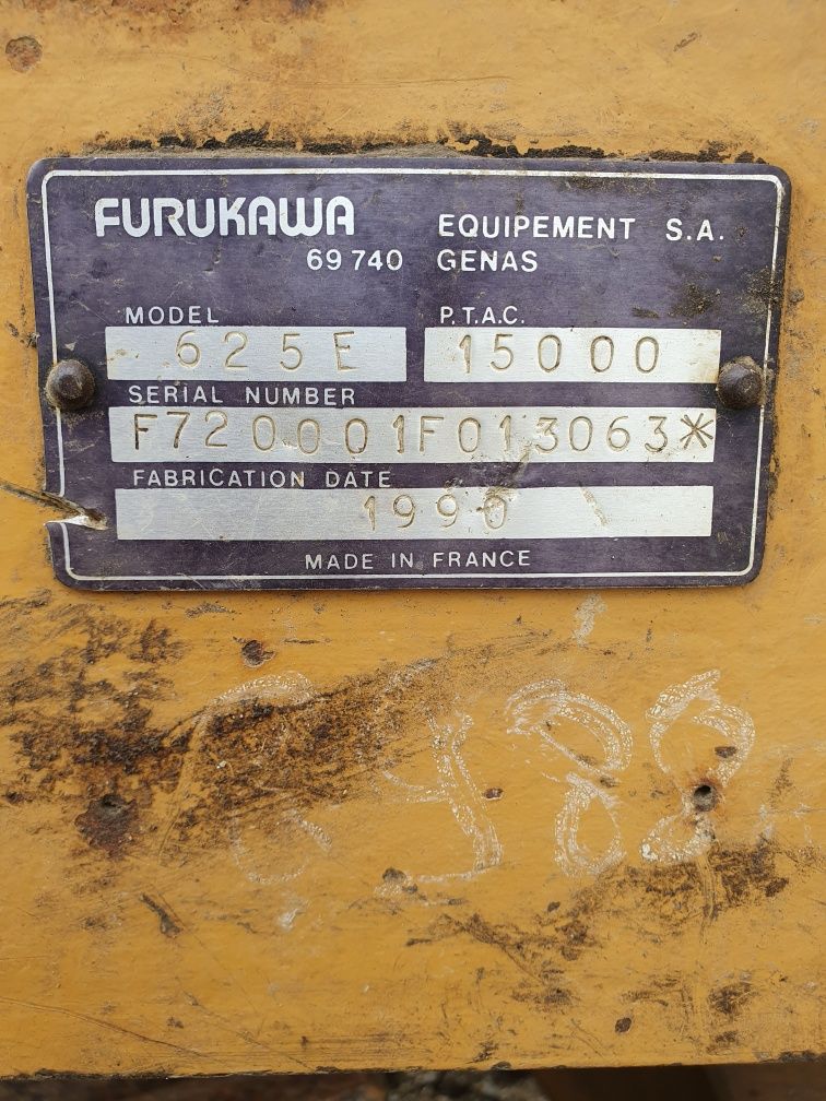 Excavator 15 t. Comenzi Joistik. Cilindri Noi, Schimb Terenuri= 10700€