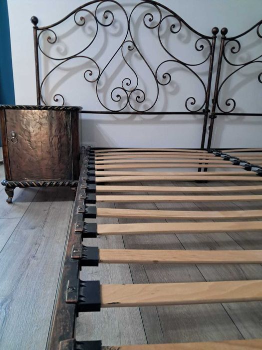 Pat forjat  cu saltea 180x200