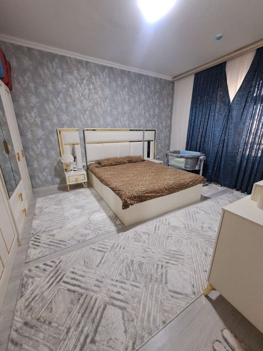 Яшнабод Олмос махалла 4 хона 110 квадрат