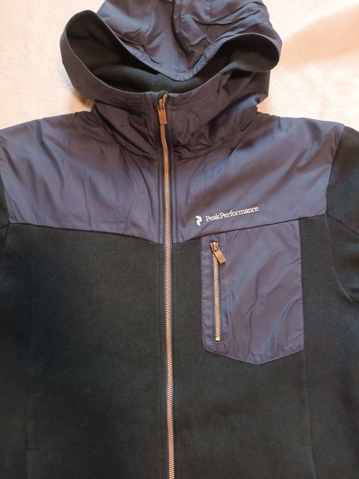 Engelbert strauss,Aacics,The north face,Peak Performance,Under Armou