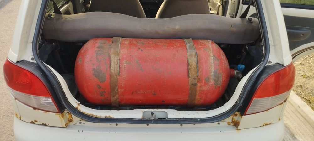 Срочно Матиз 2015й.Метан гази бор.