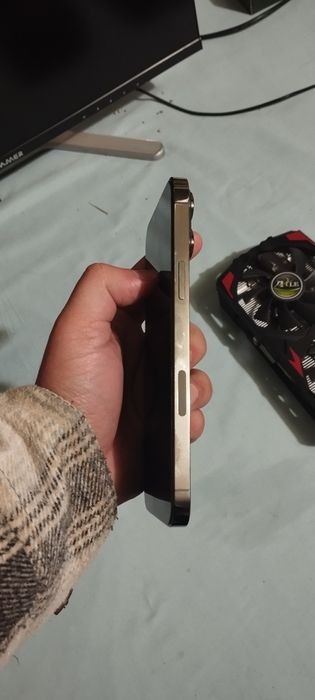 Iphone 13 PRO Max Ideal