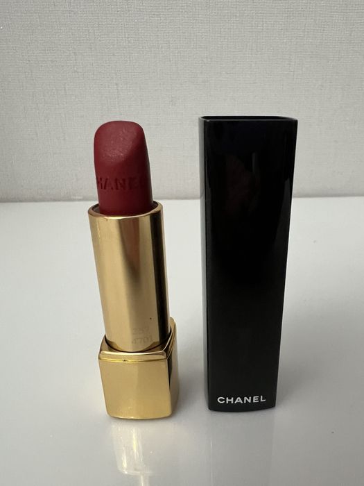 Губная помада Chanel, новая, оригинал