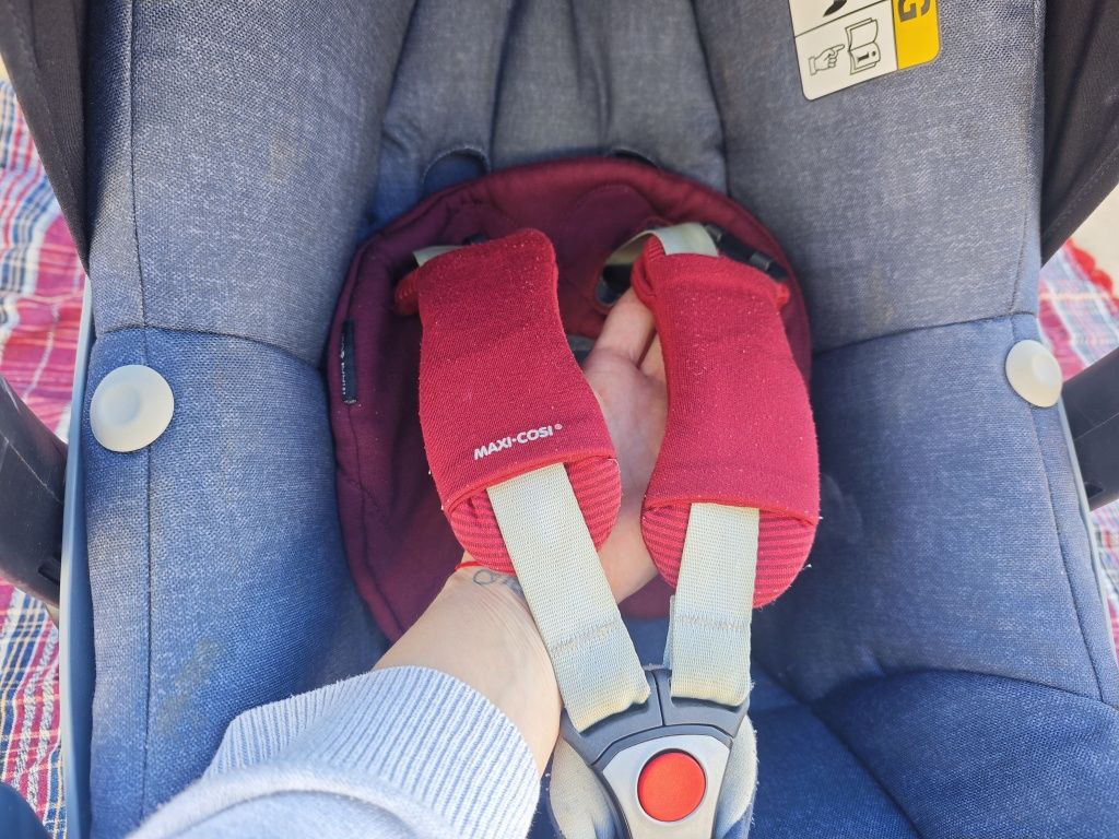 Столче за кола Maxi Cosi Pebble plus 0-13 кг