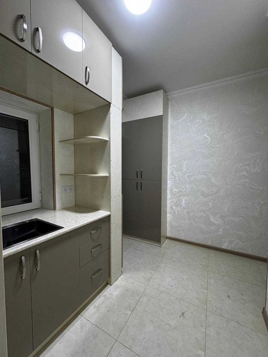 Продажа! 1 комн. 1/1 Новый коттедж. Рисовый базар. 25м2 Ремонт. Дворик