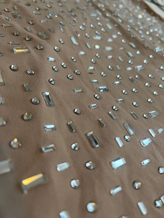 Гащеризон с камъни