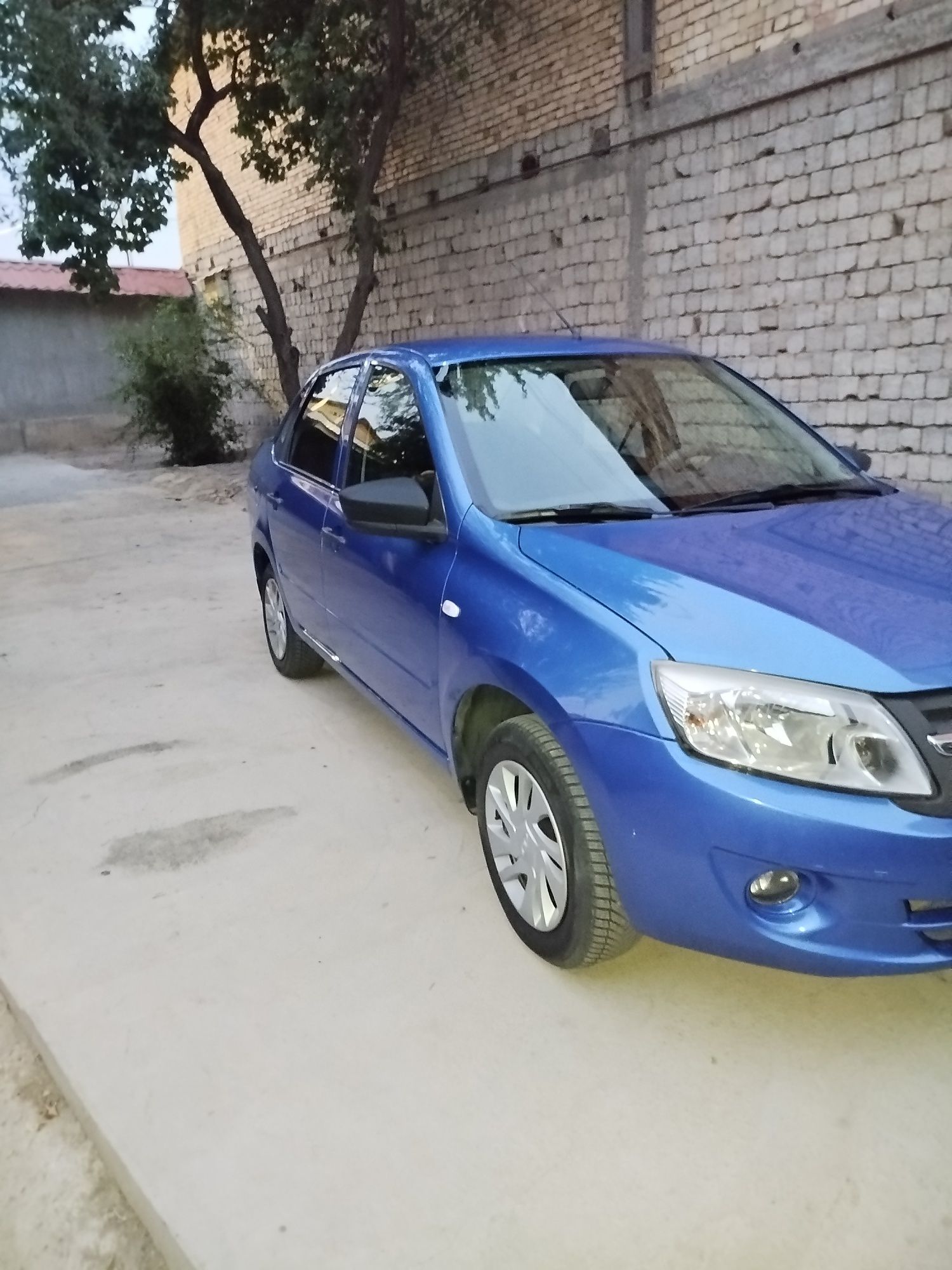 Lada Granta sotiladi