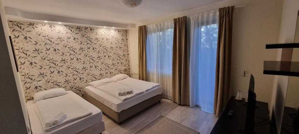 PENSIUNE in PREDEAL, cu 19 camere, restaurant, bar si 2 terase