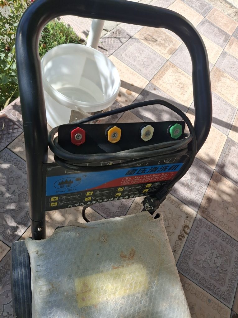 Karcher sotiladi holati yangi