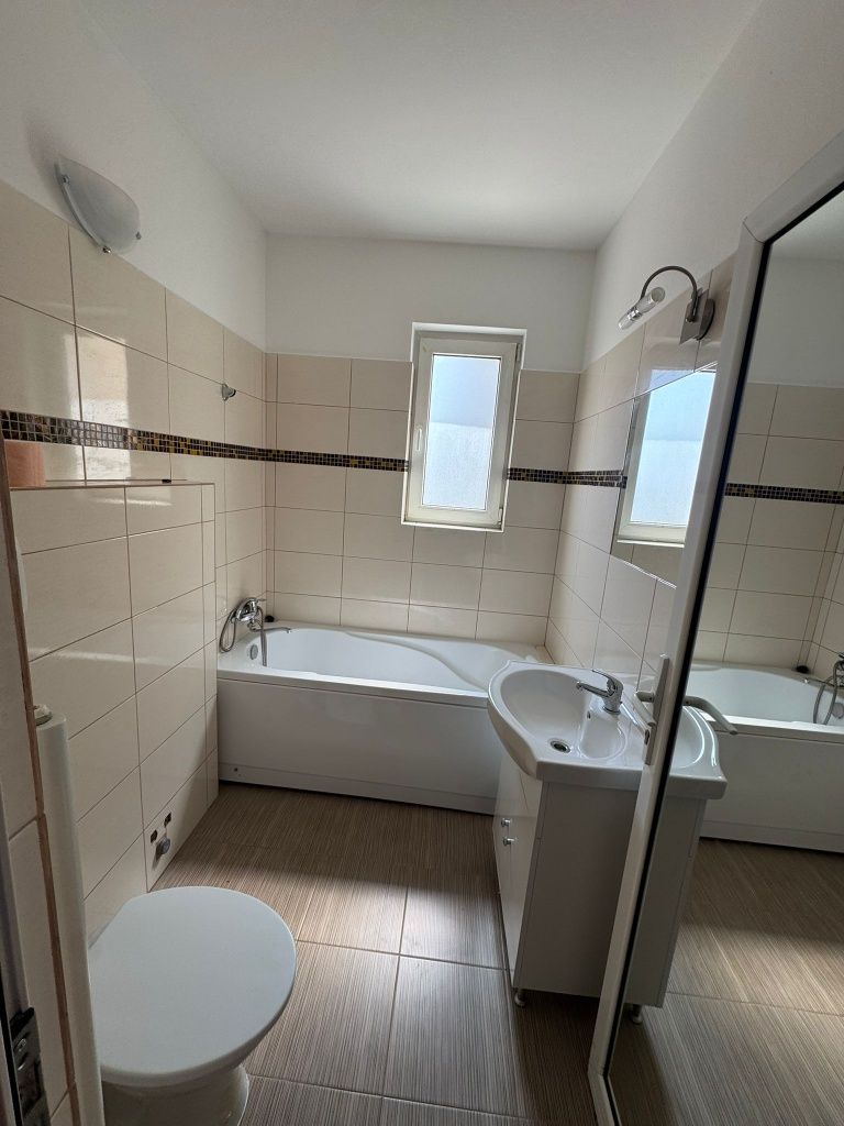Apartament de inchiriat pe Strada Sucevei
