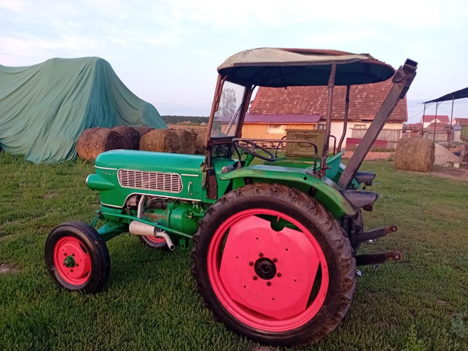 Vând tractor Fendt fix2
