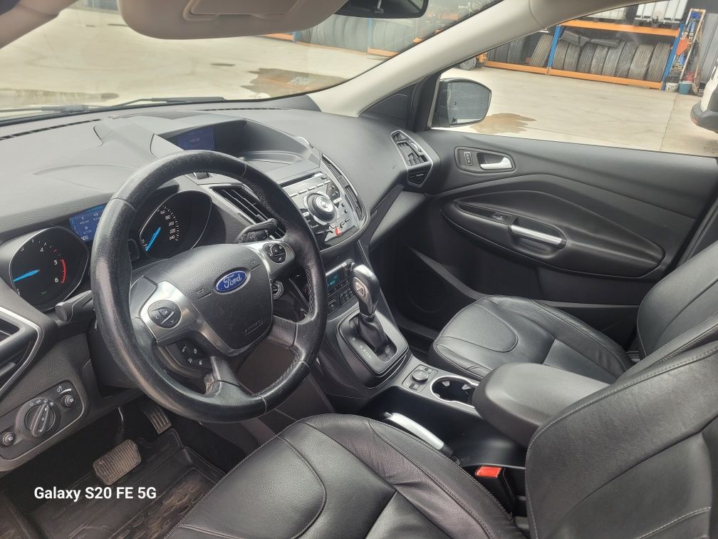 Ford kuga 2013 4x4 automat