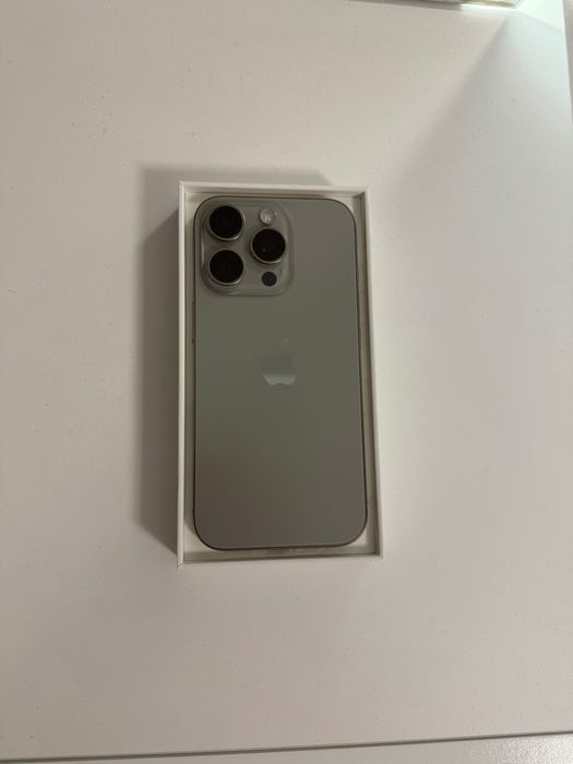 iPhone 16 pro 128 Gb