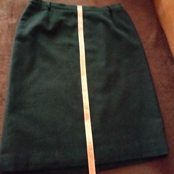 Fustă de damă elegantă