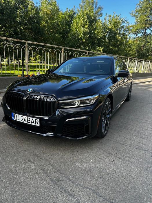 BMW 740i – 2021 – Harman Kardon - Navi - Clima