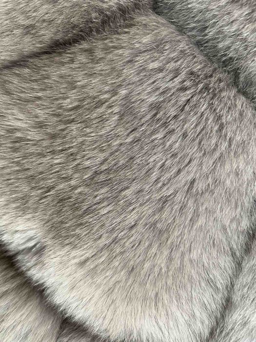 Дамски елек от сребърна лисица