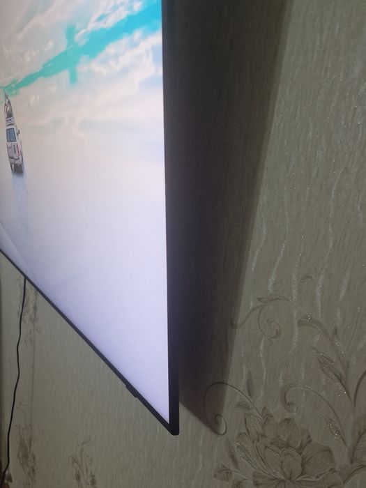 Продам телевизор