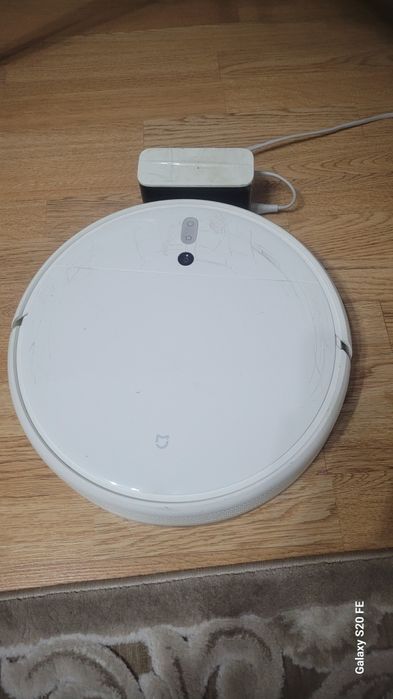 Продам робот пылесос