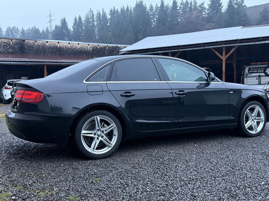 Audi a4 B8 1.8tfsi S-line 2009 berlina