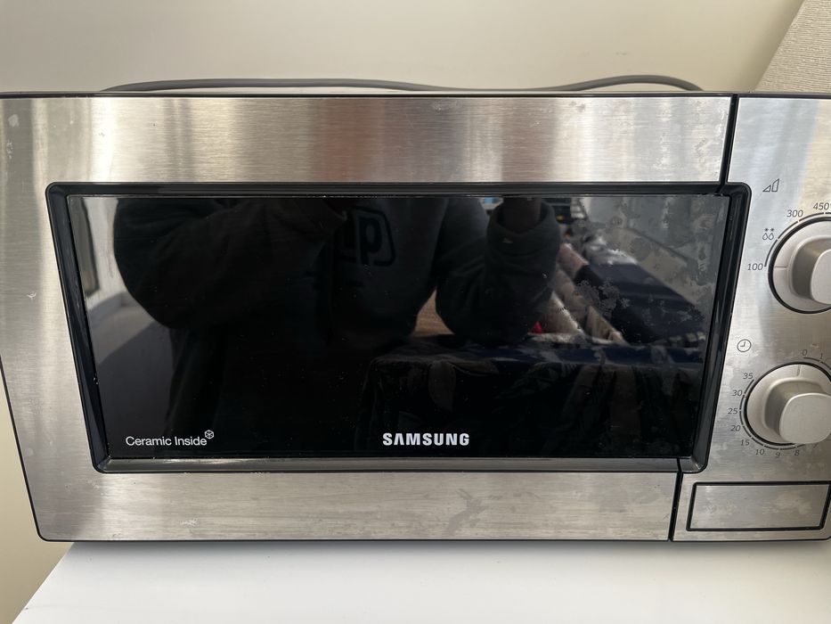 Микроволновка Samsung