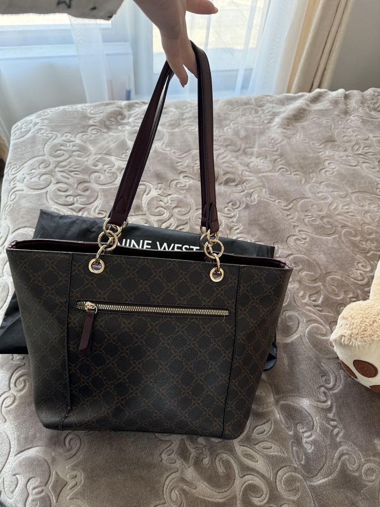 Чанта Nine West оригинална
