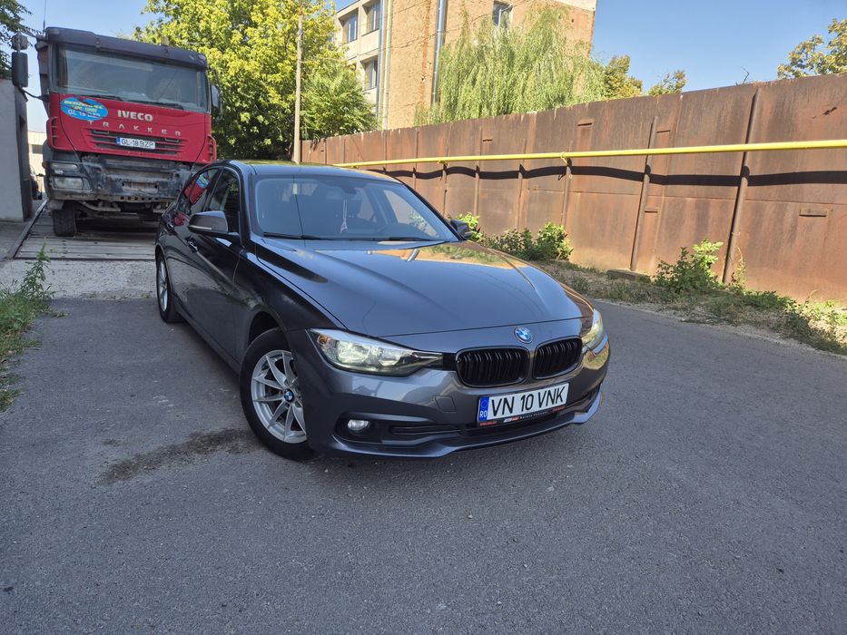 BMW F30 An 2016 190cp