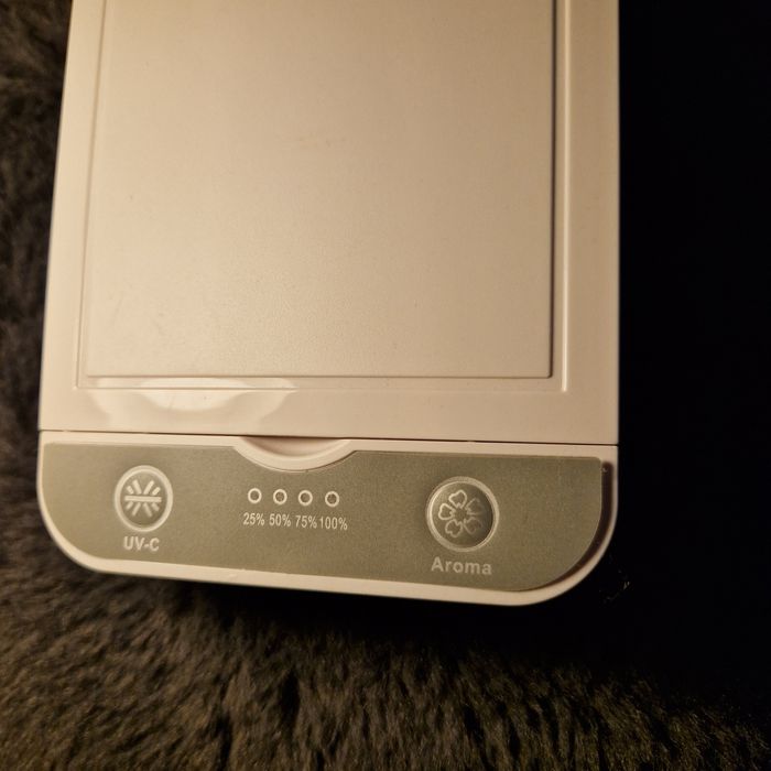 Sterilizator pe marime univerala de telefon