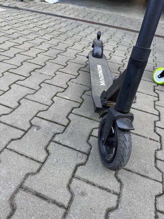 Trotineta electrica MAGINON