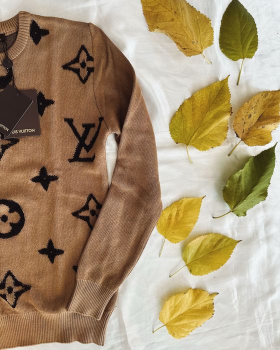 Пуловер L’ Vuitt”on