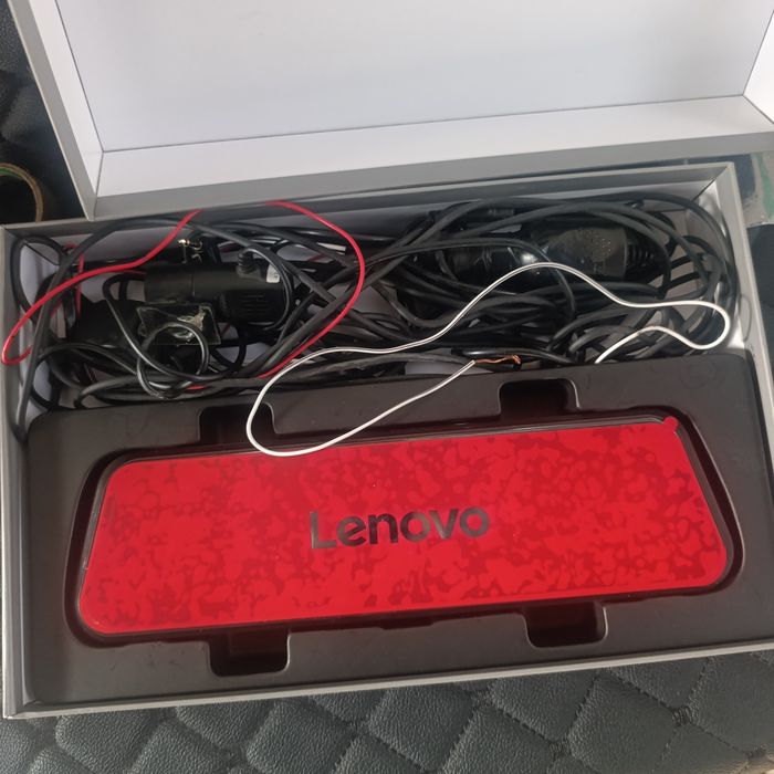 Registrator sotiladi