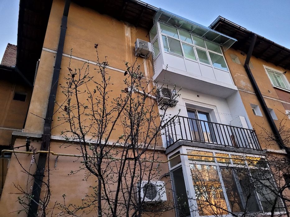 Închiriez Apartament zona Ultracentral