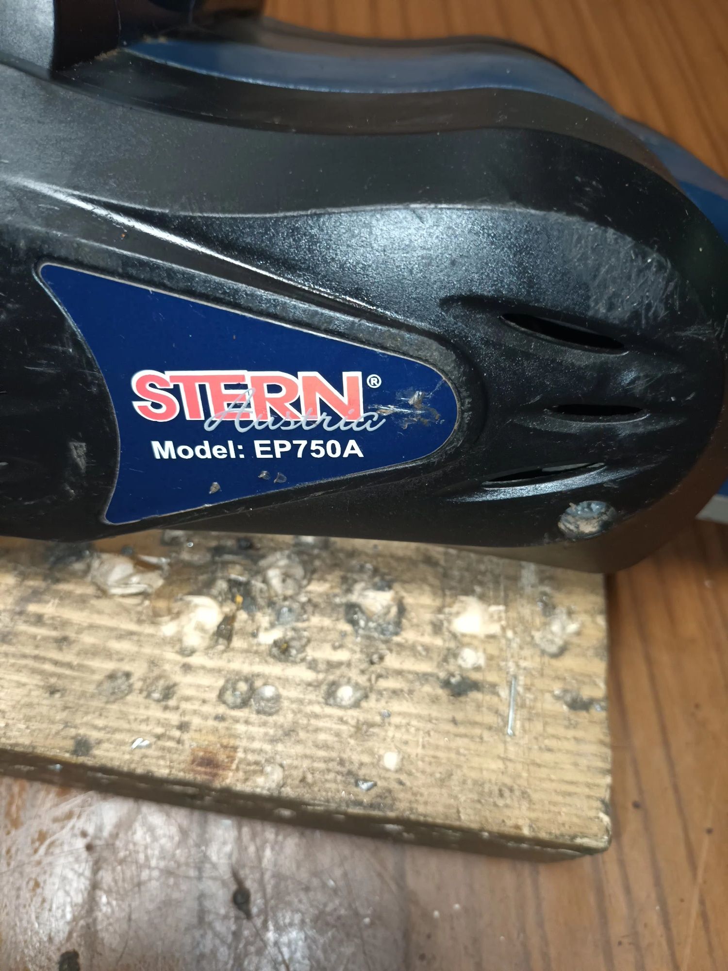 Rindea electrica Stern 750 W