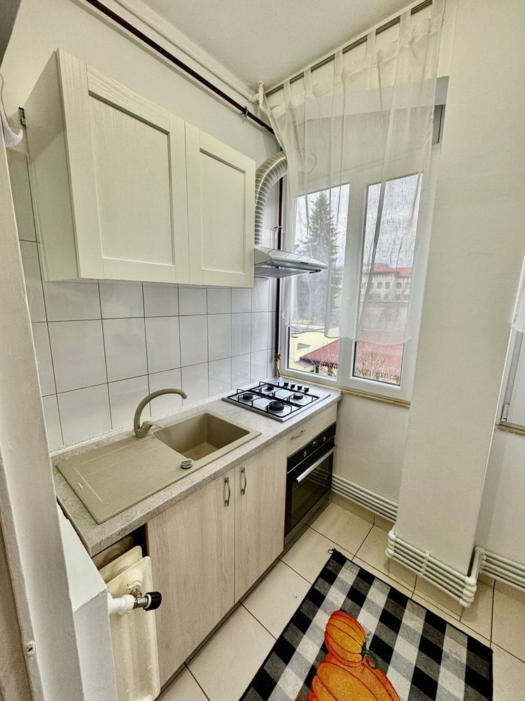 Proprietar, vând apartament cu 2 camere în Podgoria Malul Mureșului,
