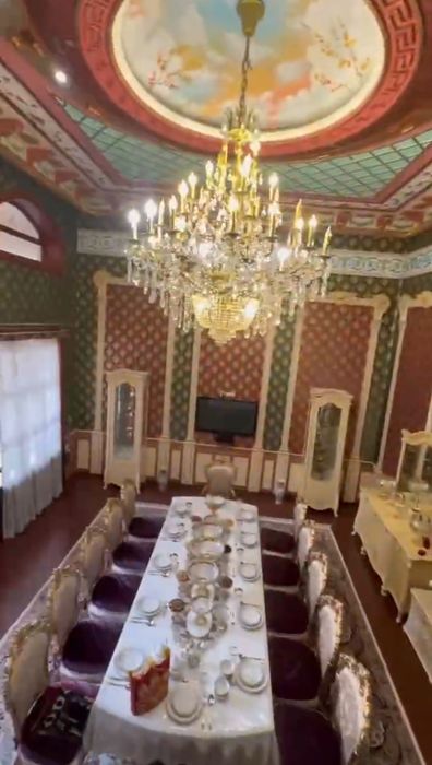 Срочно! Шикарный дом 5 соток 9 комнат.